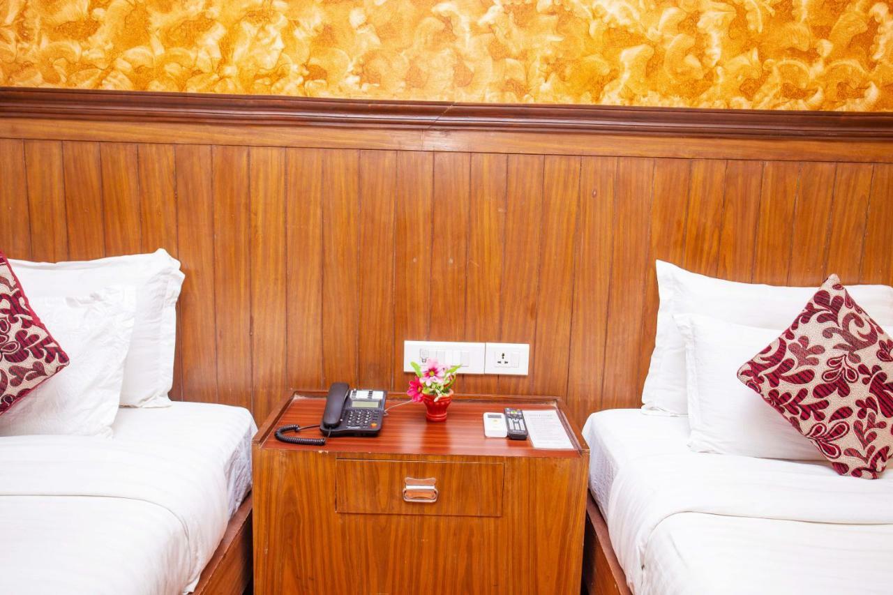 Hotel Iceland Pokhara Exterior photo