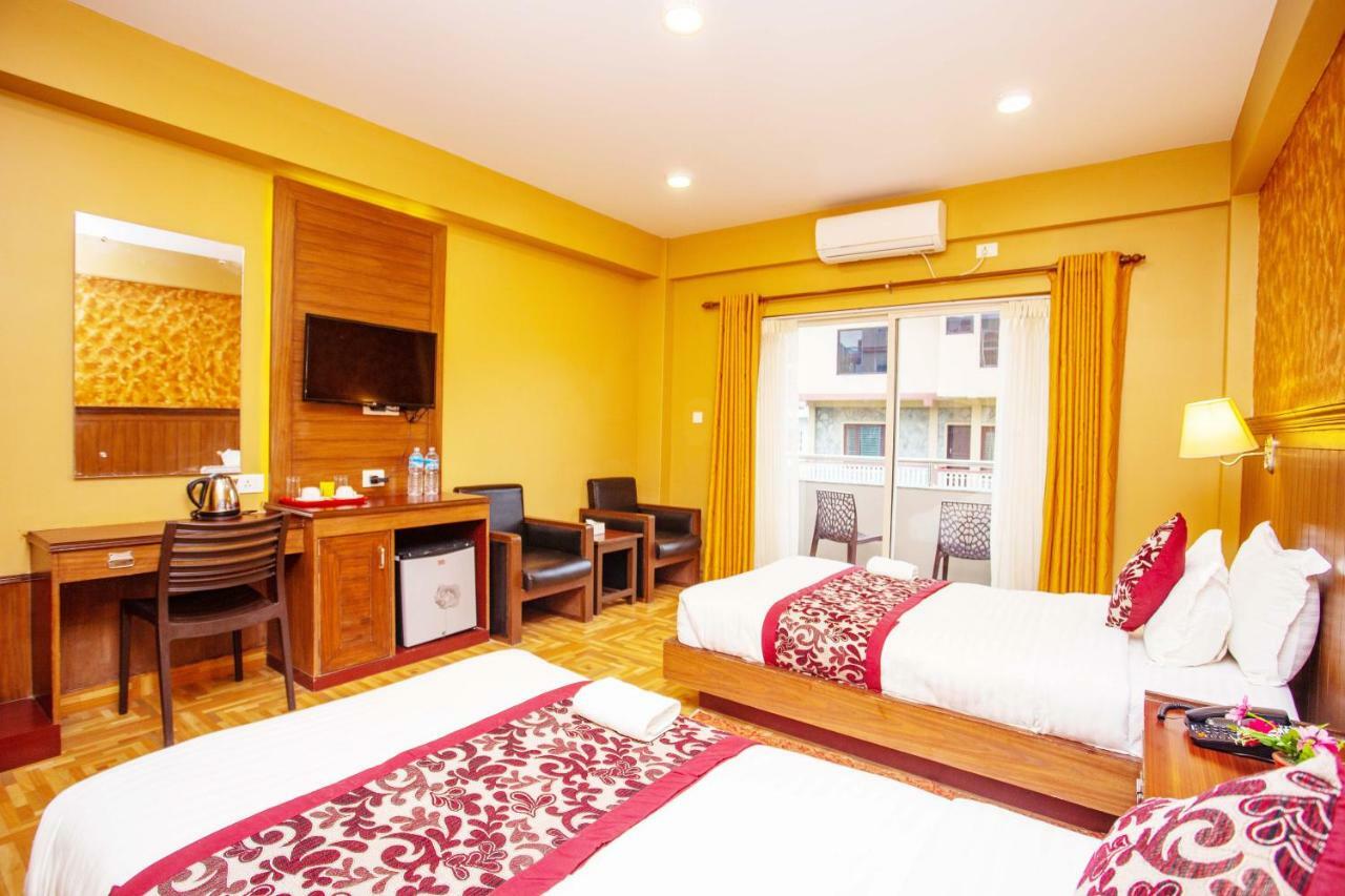 Hotel Iceland Pokhara Exterior photo