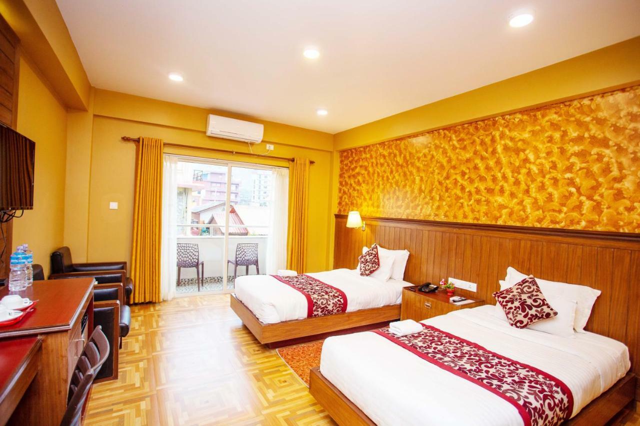 Hotel Iceland Pokhara Exterior photo
