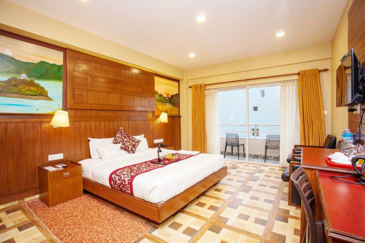 Hotel Iceland Pokhara Exterior photo