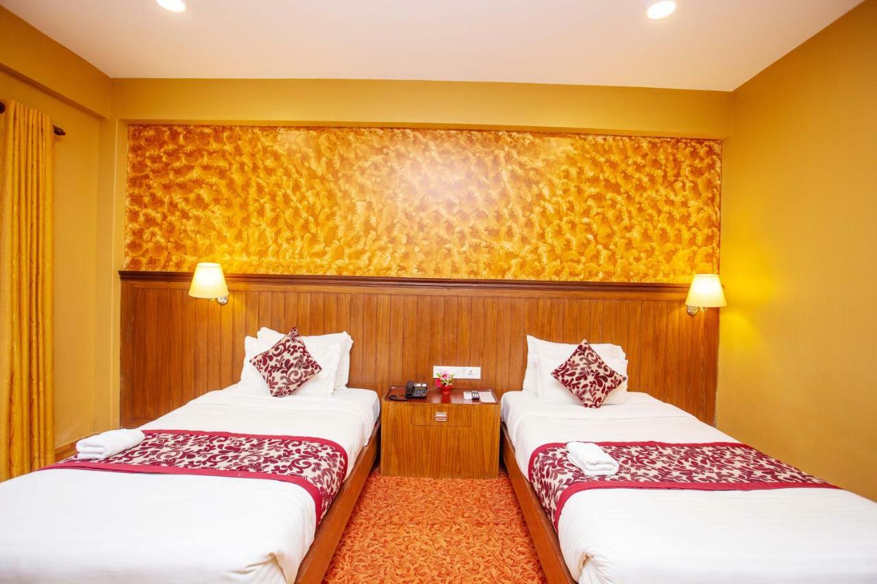 Hotel Iceland Pokhara Exterior photo