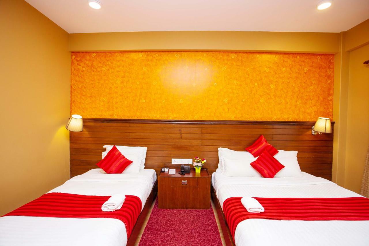 Hotel Iceland Pokhara Exterior photo