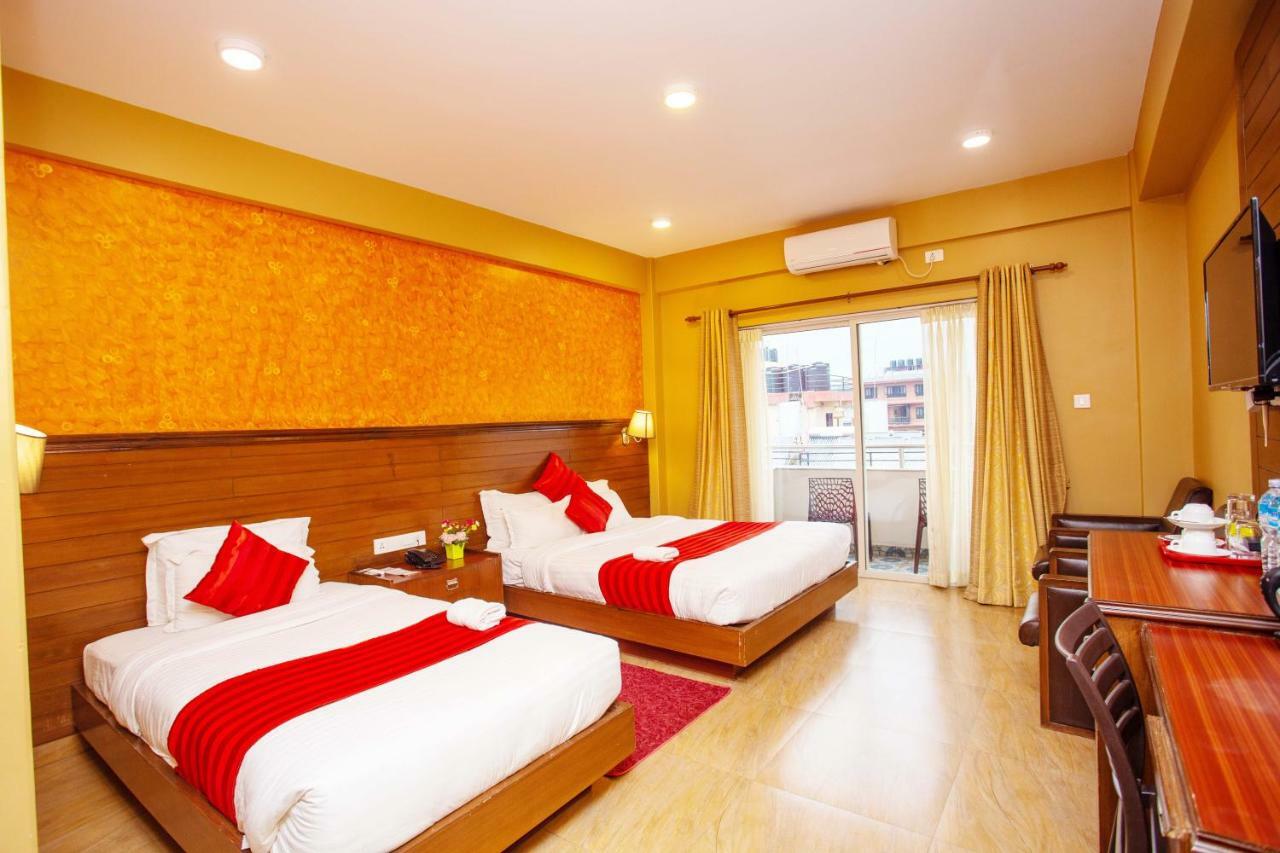 Hotel Iceland Pokhara Exterior photo