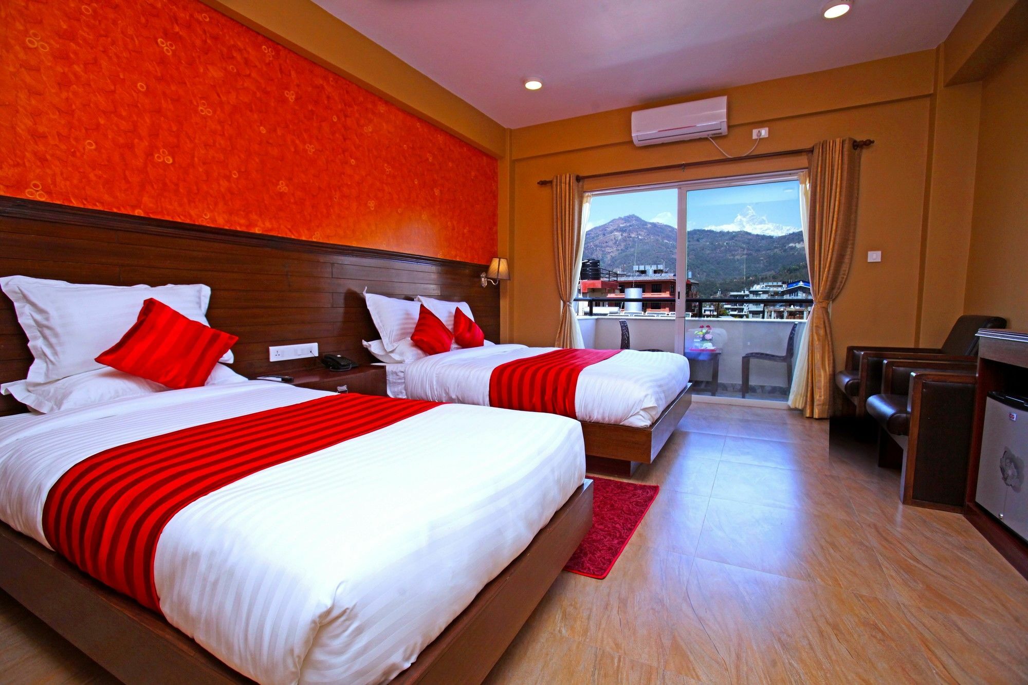 Hotel Iceland Pokhara Exterior photo